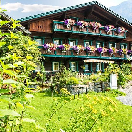 Altes Holzhaus Apartment Solden Exterior photo